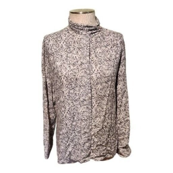 PENDLETON Women's Warranted To Be A Classic Blouse Size 14 Gray White Button - Picture 1 of 16